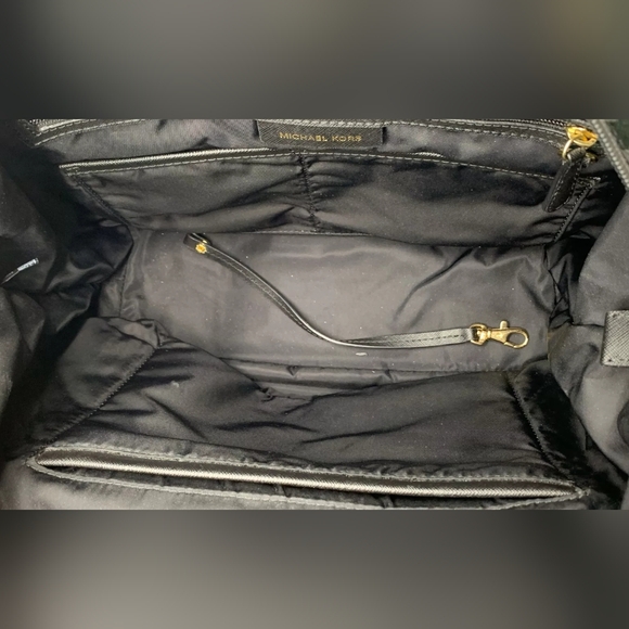 Michael Kors MK Designer Kelsey Black Leopard Print Tote W/ Monogrammed Wallet - Picture 7 of 10